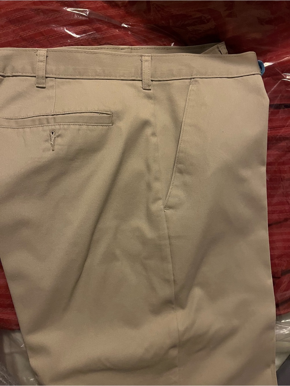 Men's khakis - Picture 5 of 5